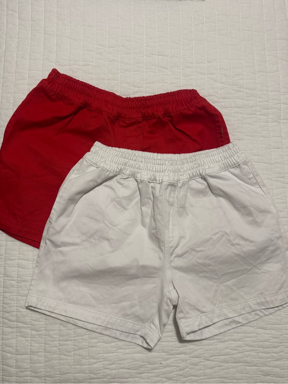 Set of 2 EUC TBBC Boys Shorts in White and Red Size 10